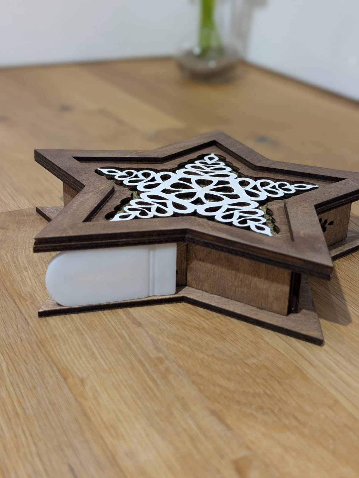 Walnut Opal Teardrop Star Light Box - Image 7