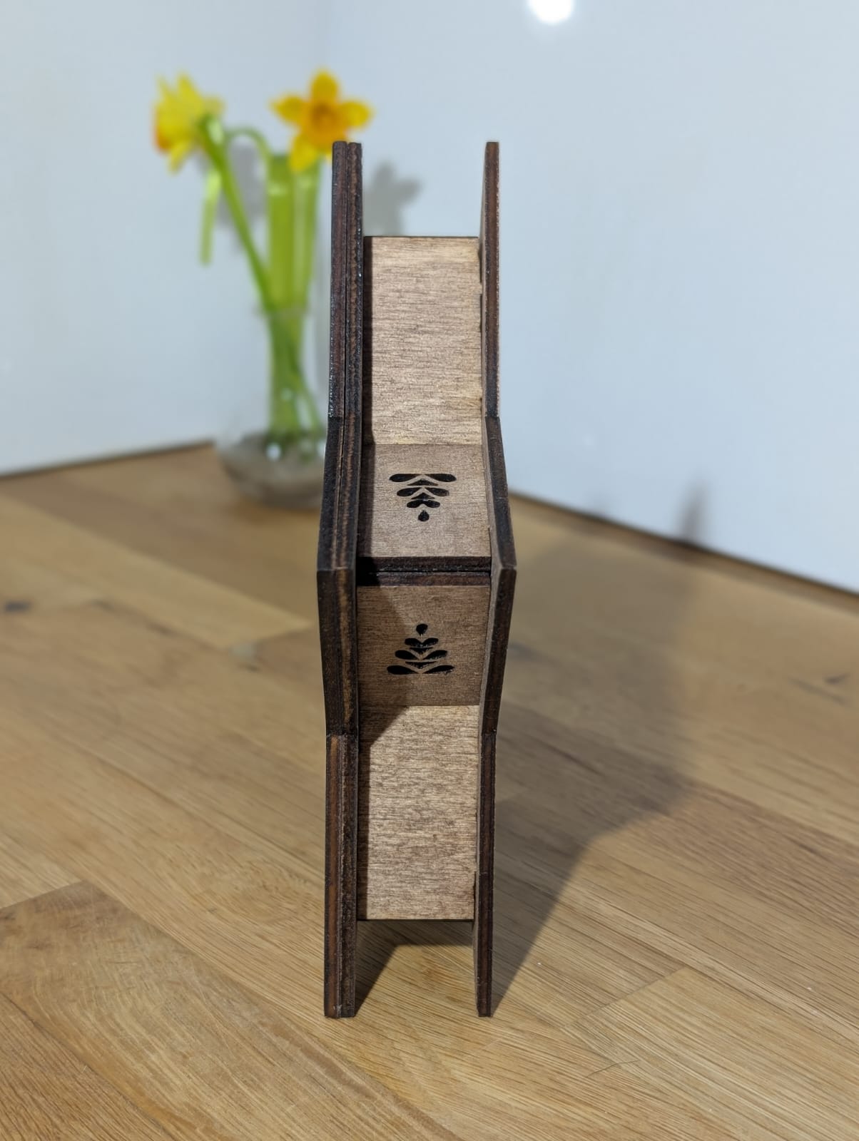 Walnut Opal Teardrop Star Light Box - Image 6