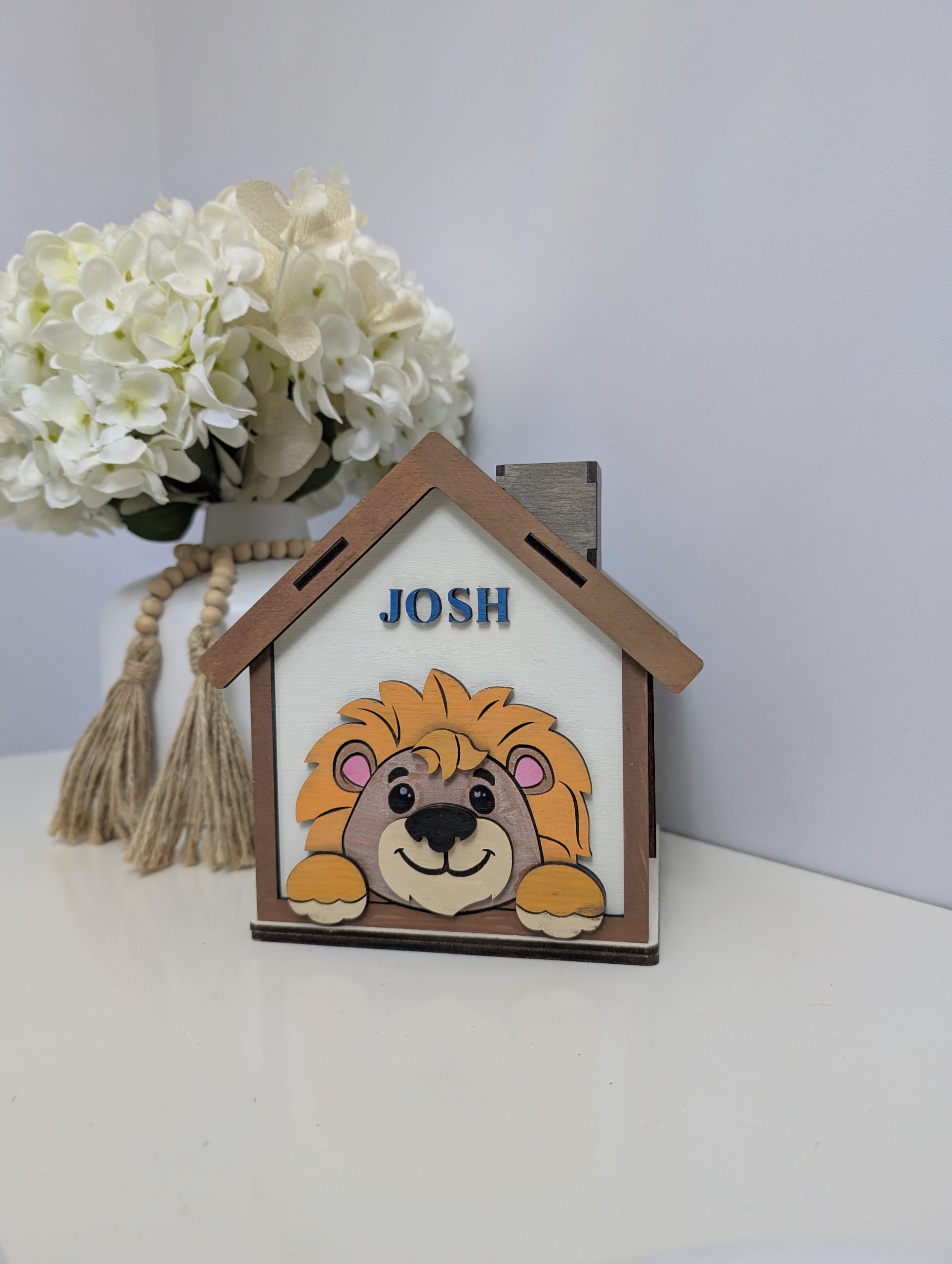 Leo the Lion Money Box - Image 4
