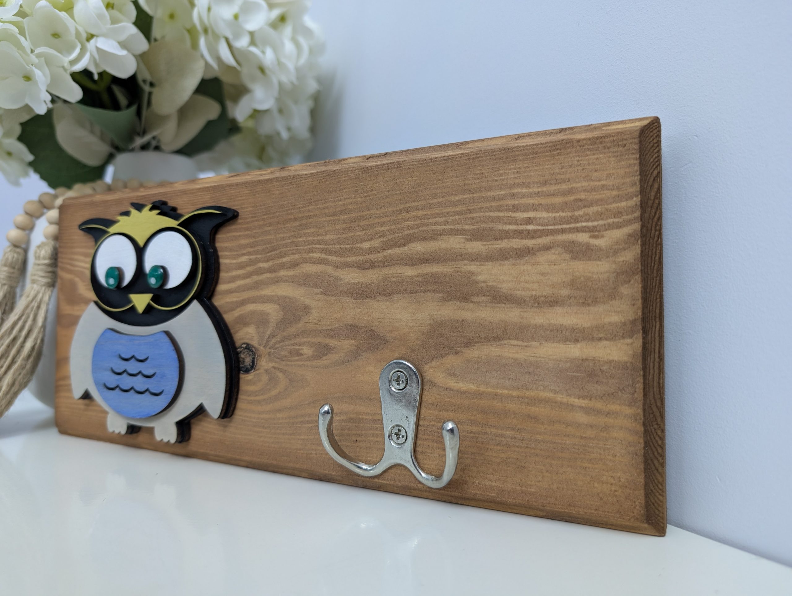 Playful Animal-Themed Redwood & Birch Plywood Coat Hook