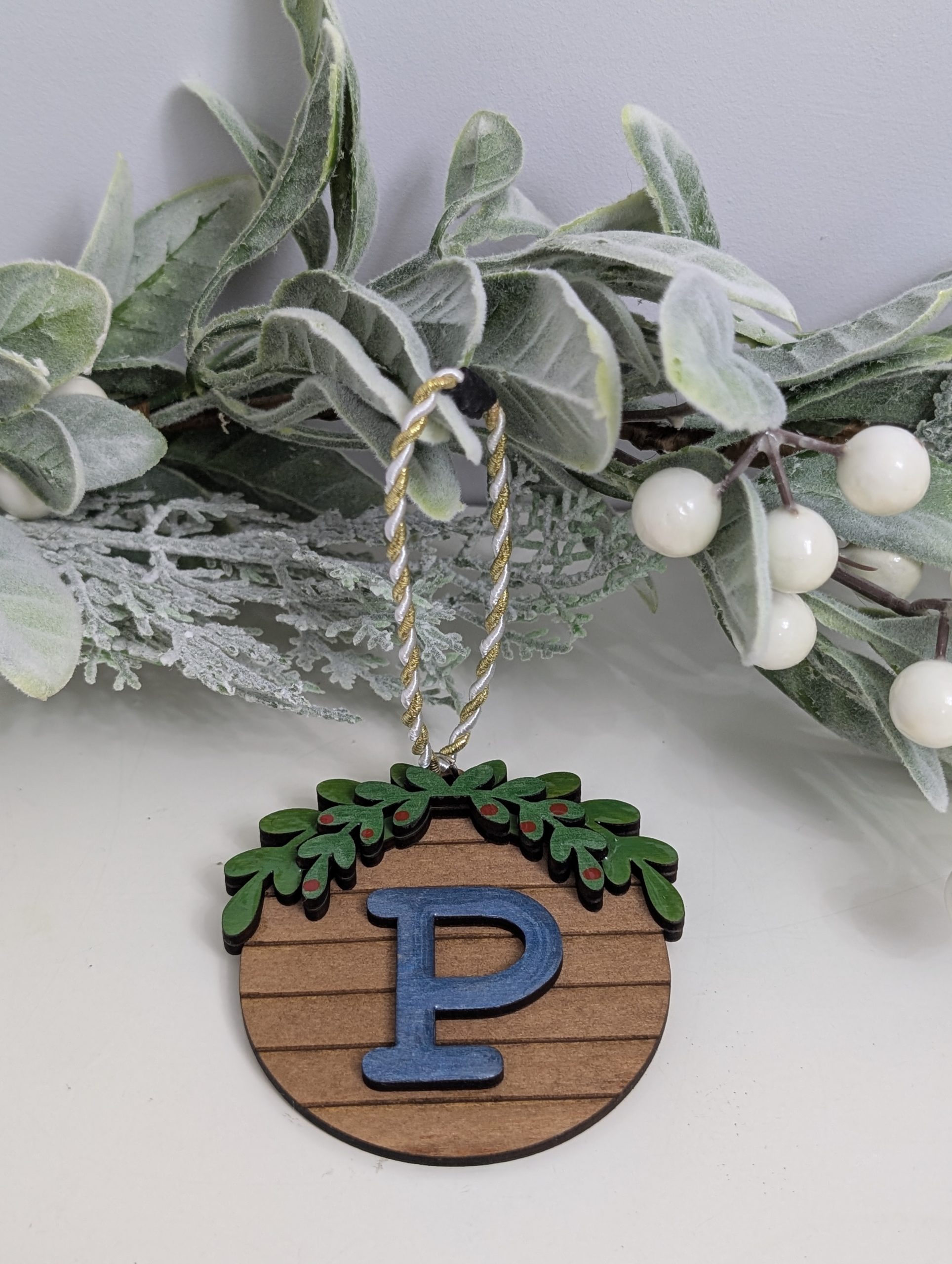 Wreath Bauble with Letter (Walnut Stain) - Image 2